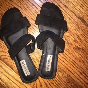 Steve Madden black sandals
